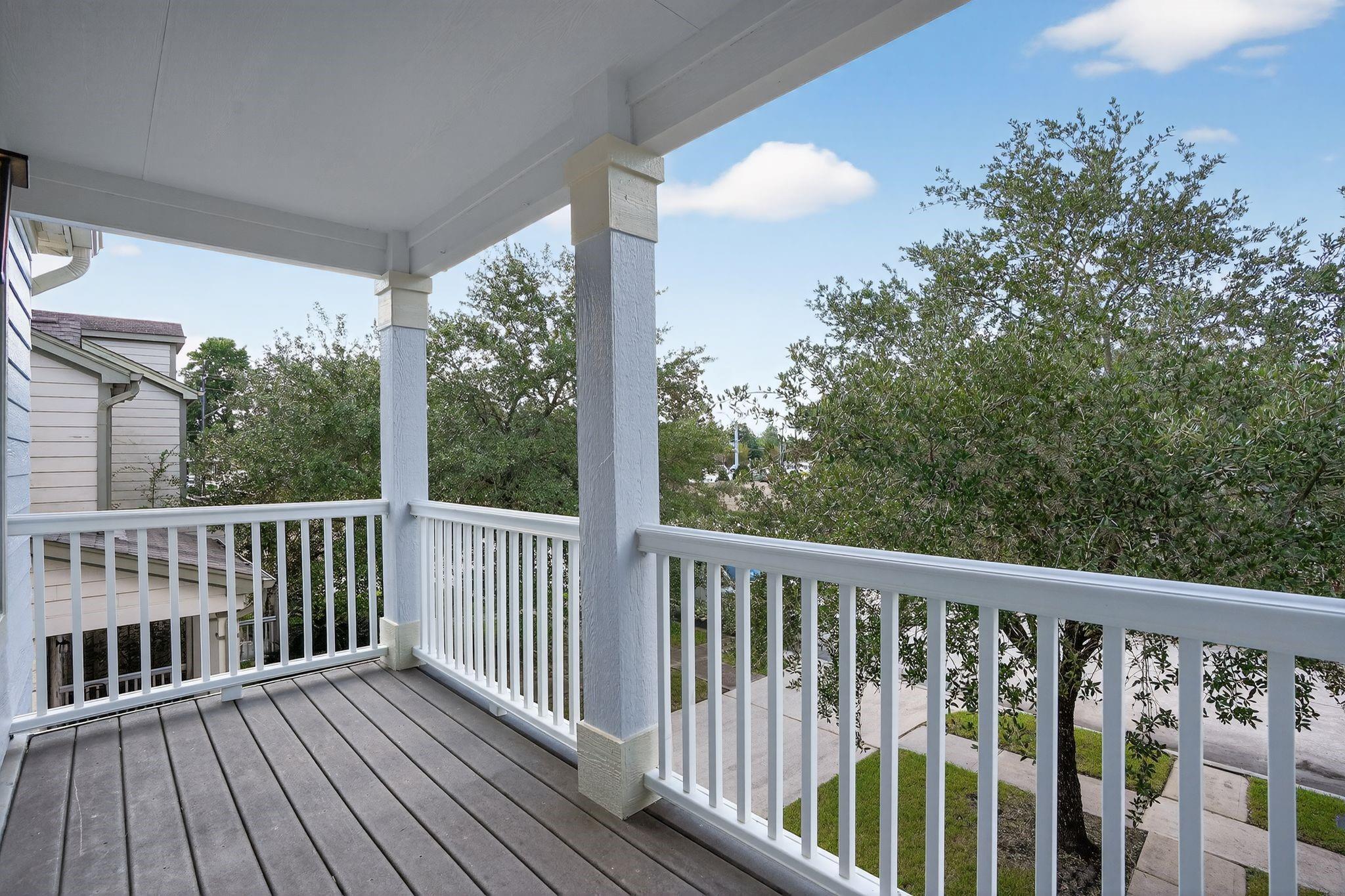 2814 Legends Crest Drive