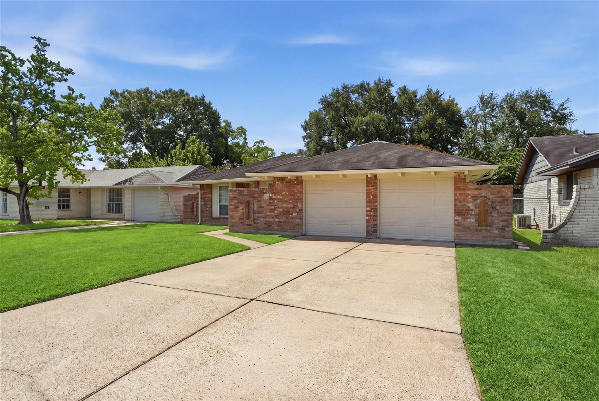 7627 Kellwood Drive