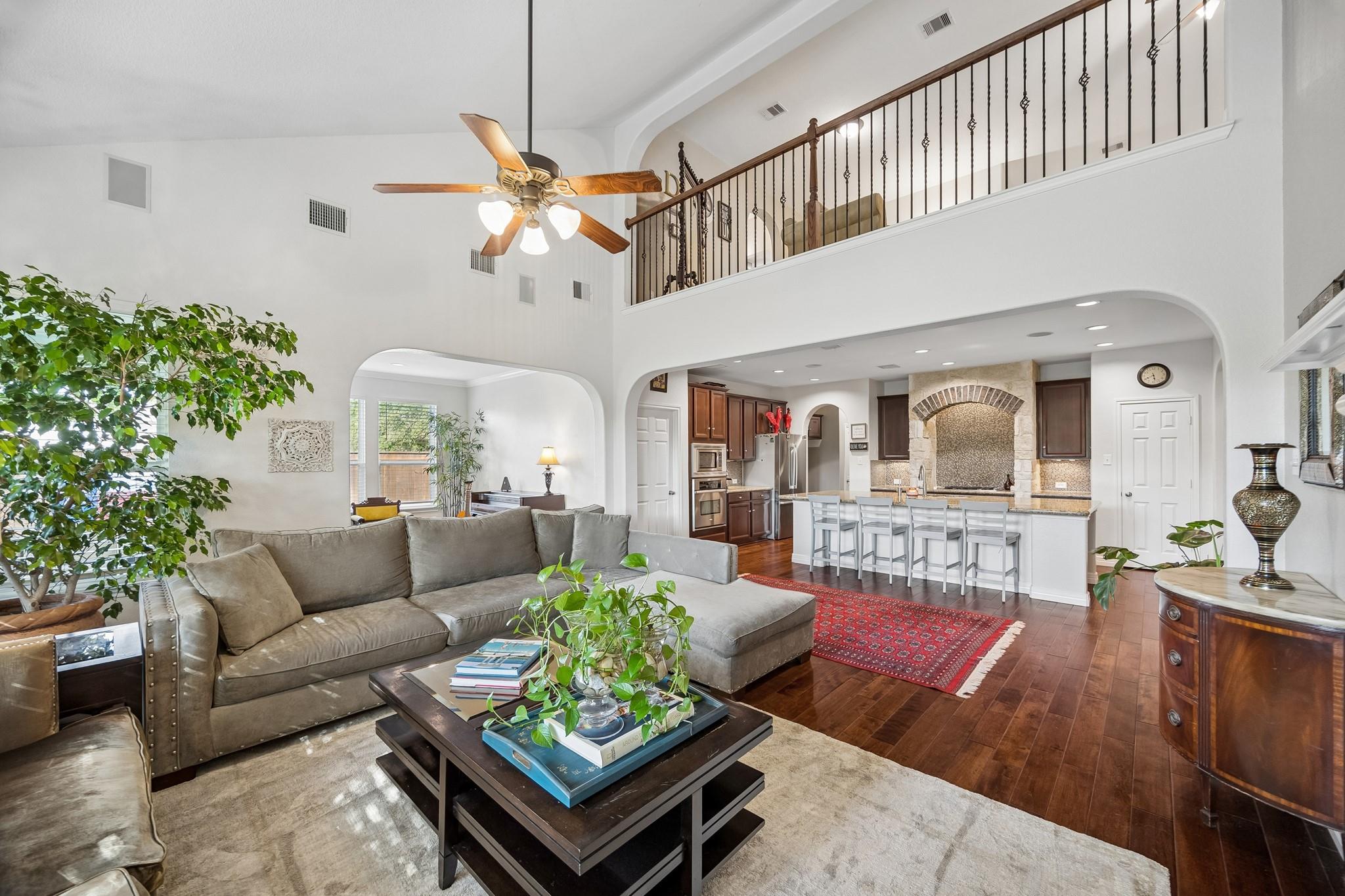 3102 London Lane