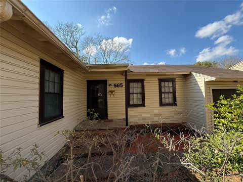 Photo of 565 24th Street ST, Beaumont, TX 77707 (MLS # 10792185)