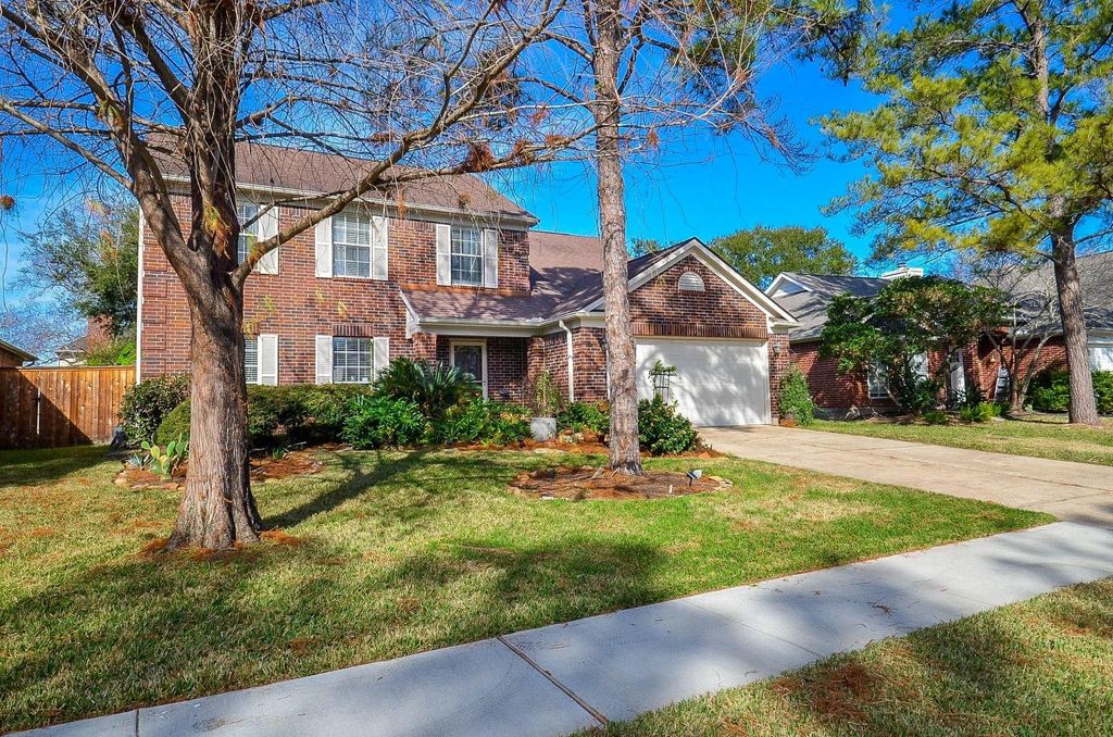 Photo of 6507 High Knoll Drive, Sugar Land, TX 77479 (MLS # 49249851)