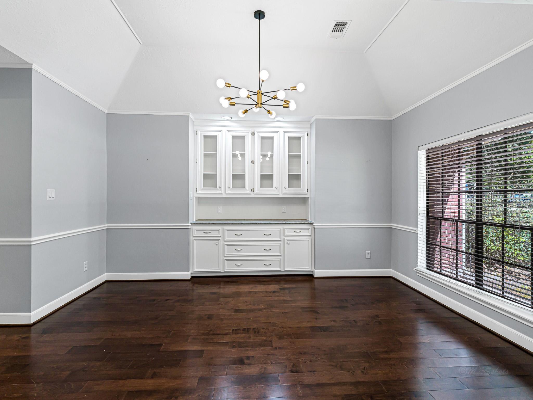 3102 Willow Creek Lane