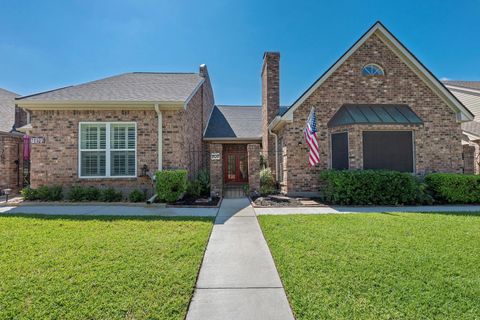 Photo of 707 Walker Street, Bryan, TX 77802 (MLS # 20562191)