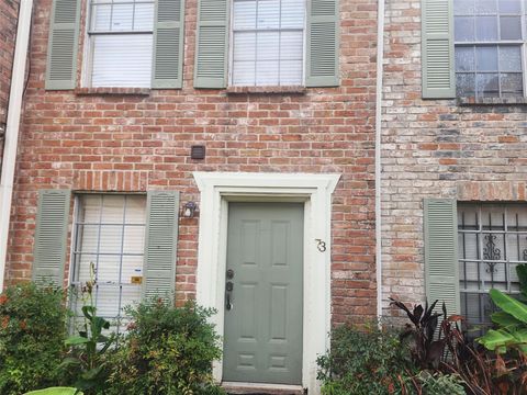 Photo of 73 E Park West Drive, Houston, TX 77072 (MLS # 3347389)