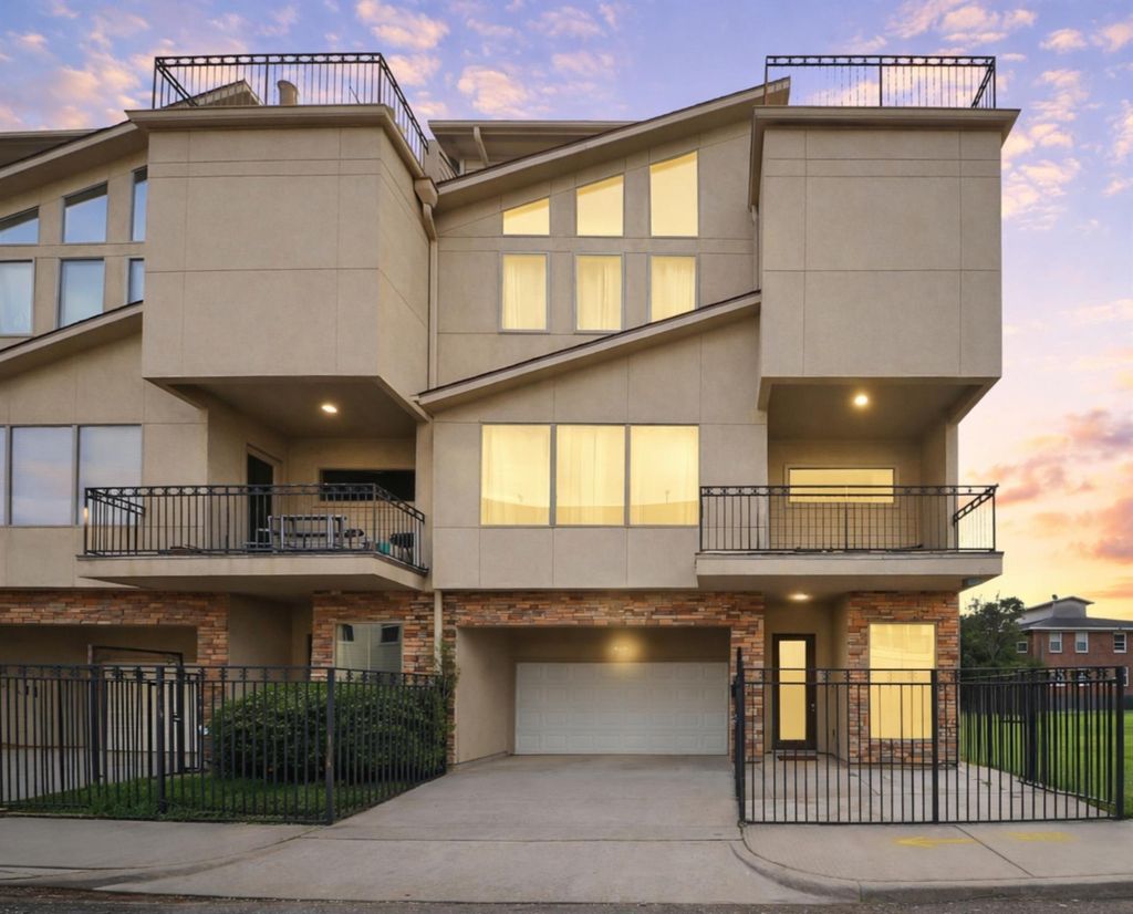 Photo of 3507 Jackson Street, Houston, TX 77004 (MLS # 17517591)