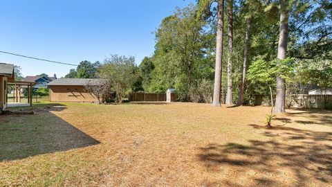 Tiny photo for 103 Almeda Street, Cleveland, TX 77327 (MLS # 66585955)