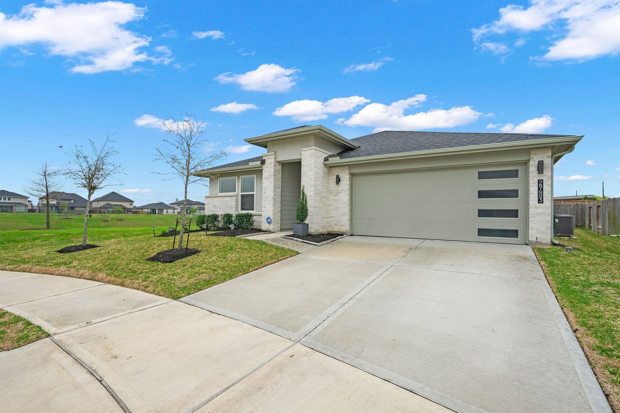 29403 Ella Larchmont Court