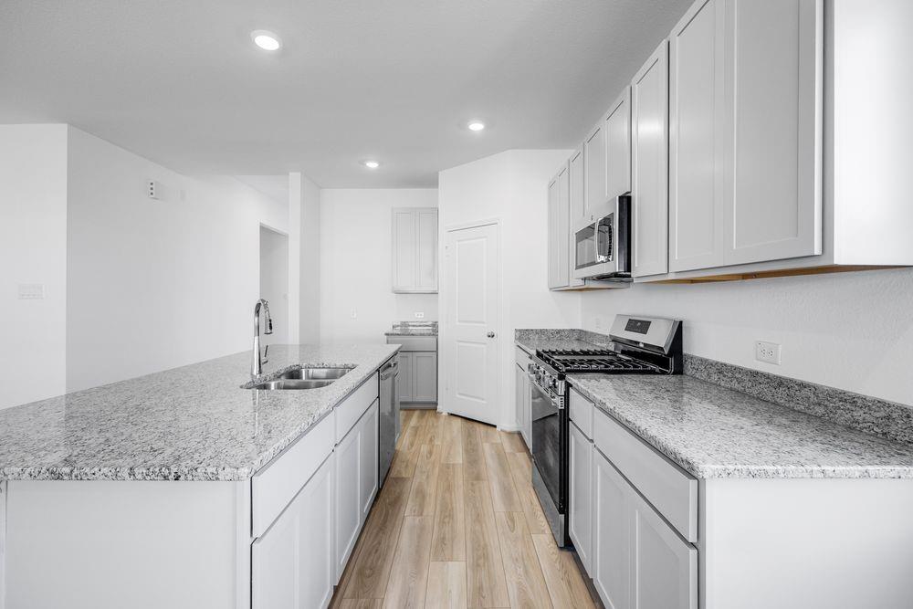 5606 Buttonbush Court