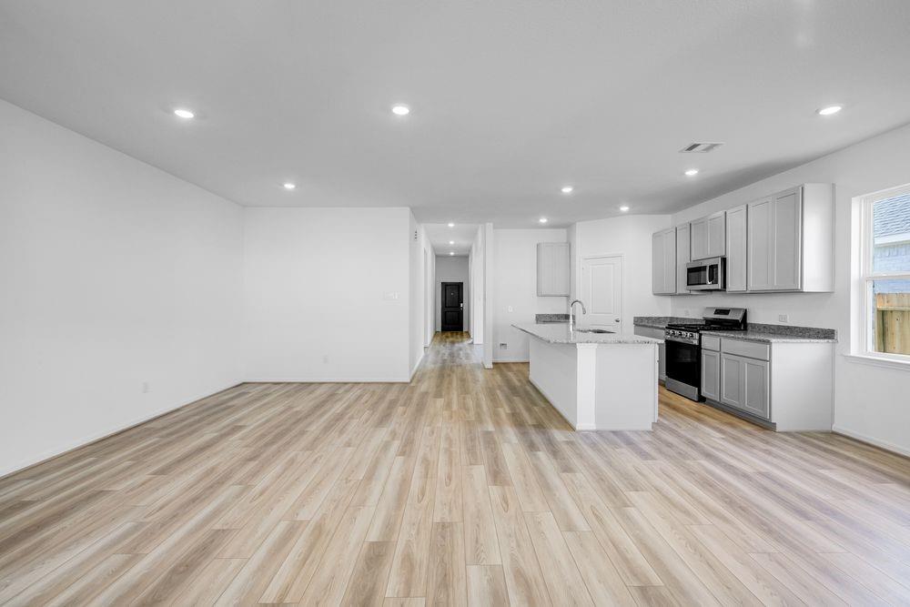 5606 Buttonbush Court