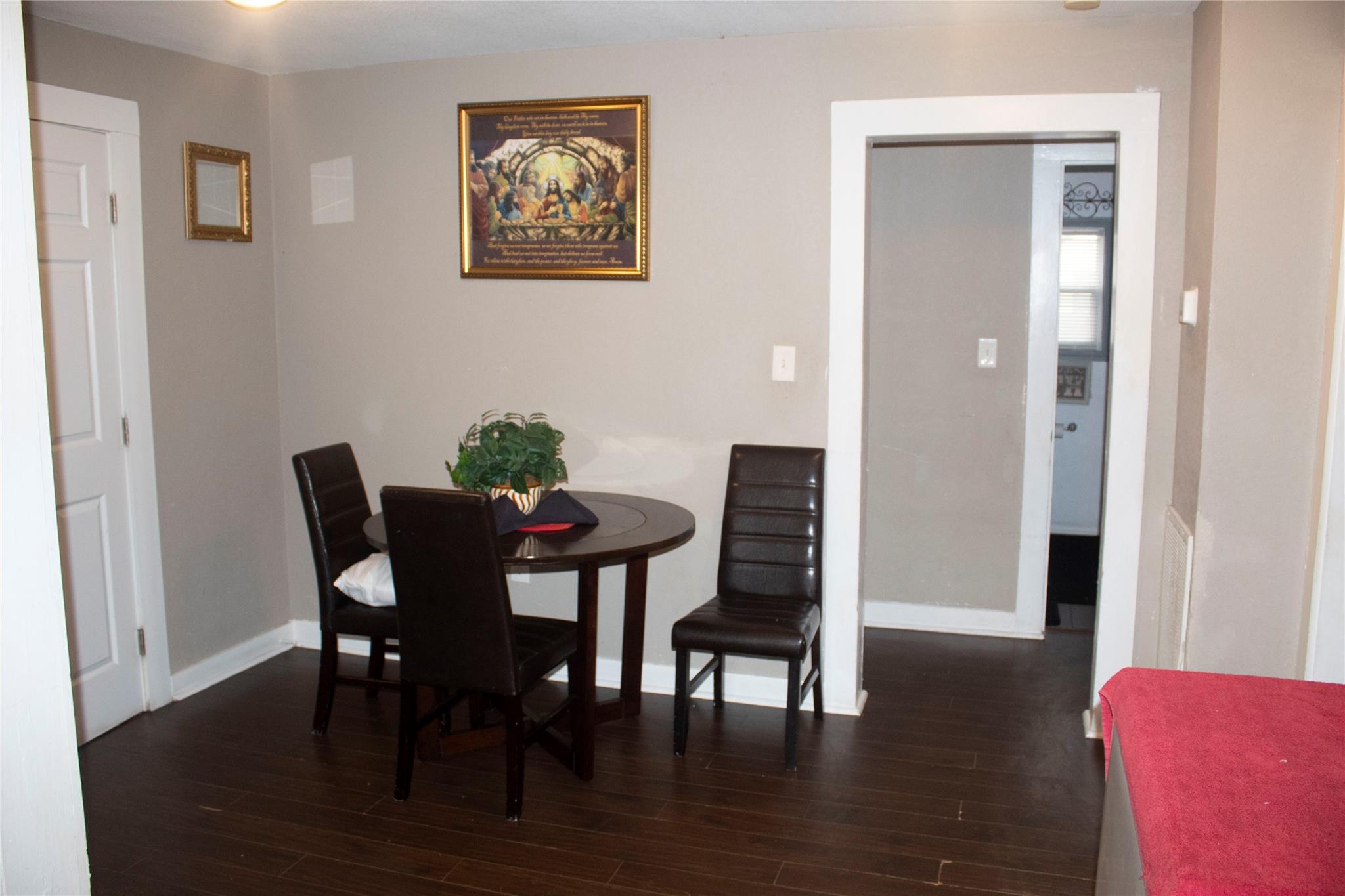 138 S Pecan Drive