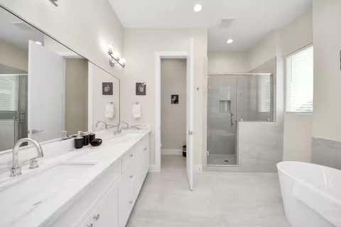Tiny photo for 5935 Beall Street #D, Houston, TX 77091 (MLS # 48478655)