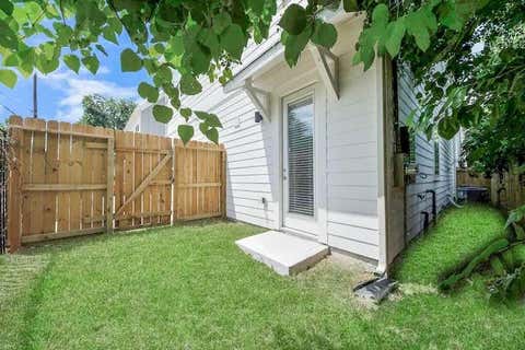 Tiny photo for 5935 Beall Street #D, Houston, TX 77091 (MLS # 48478655)