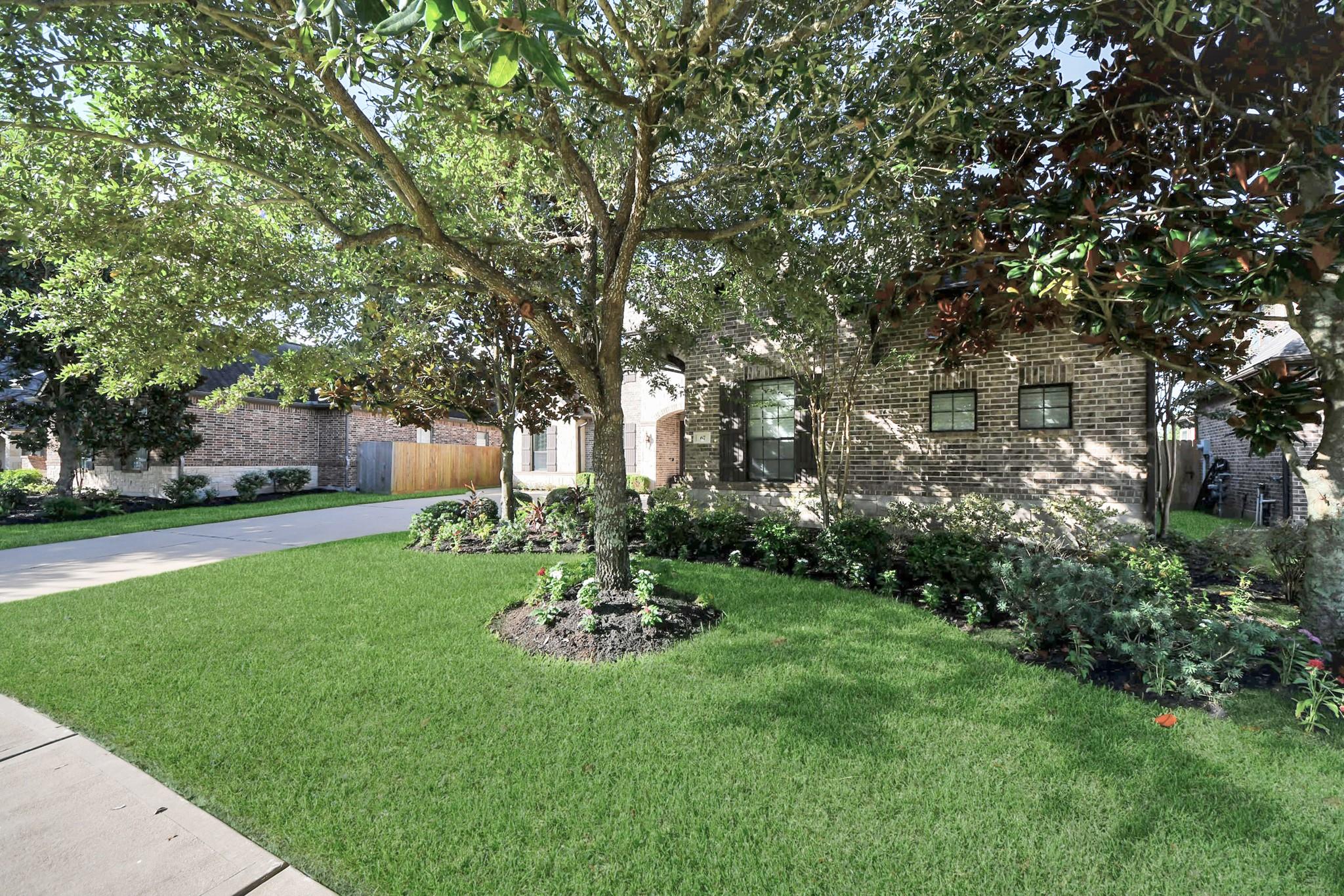 67 Azure Lake Court