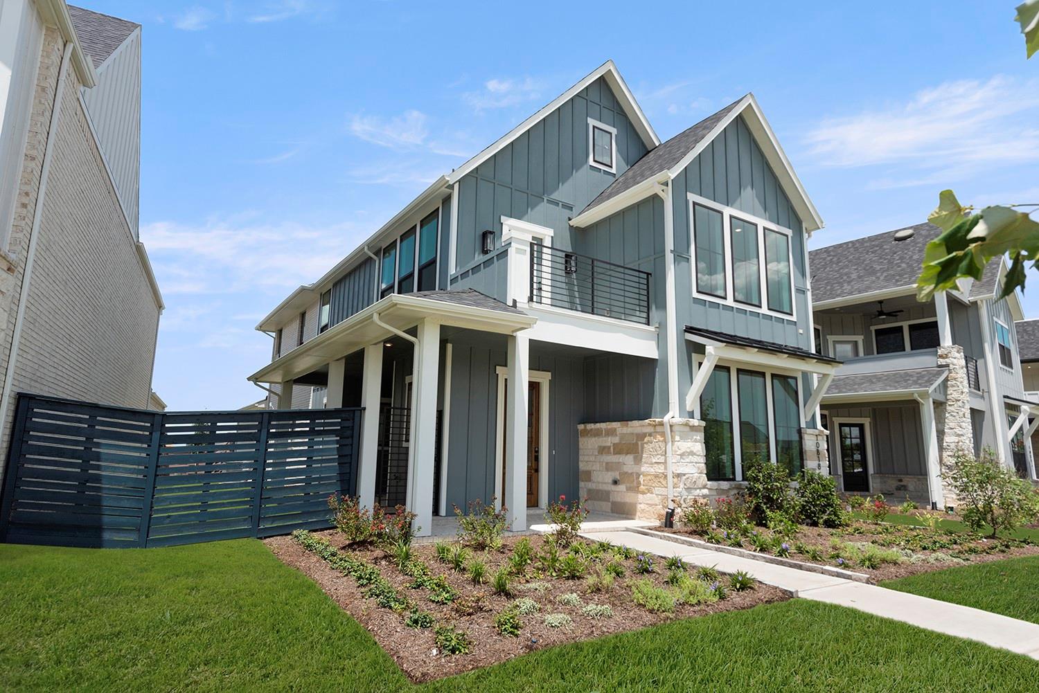 10818 Pioneer Point