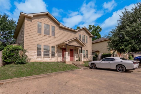 Photo of 104 Yegua Circle, Huntsville, TX 77340 (MLS # 23521301)