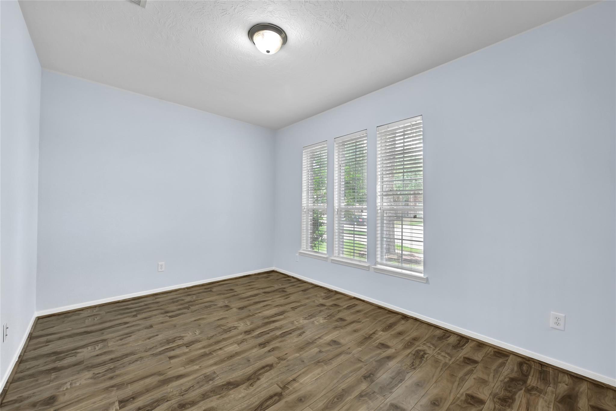 6103 Sebastian Hill