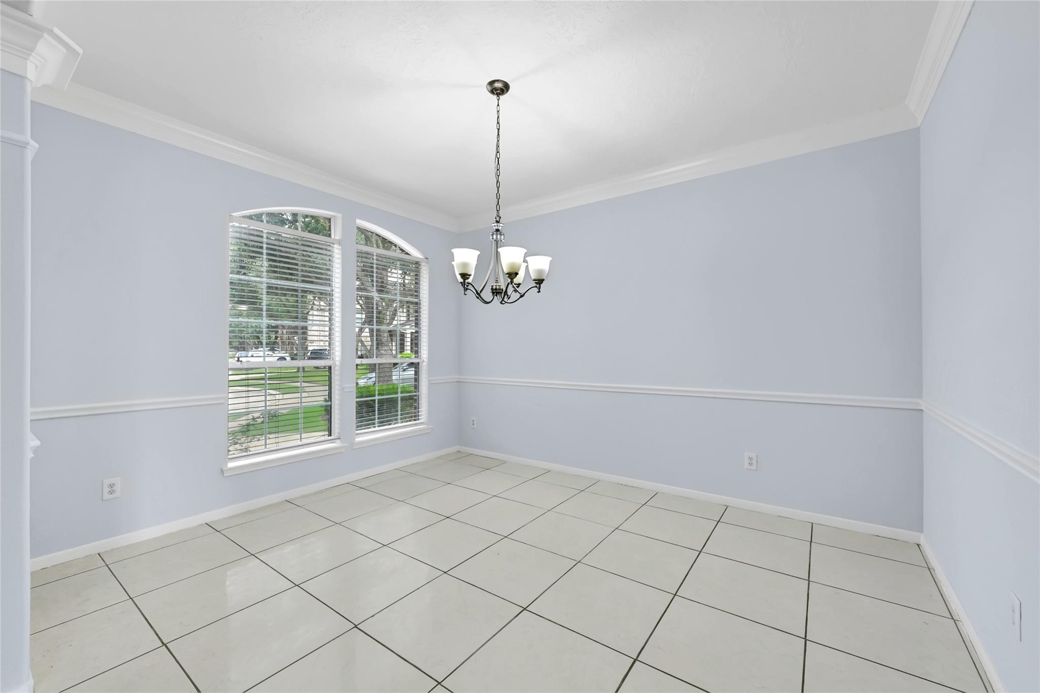 6103 Sebastian Hill