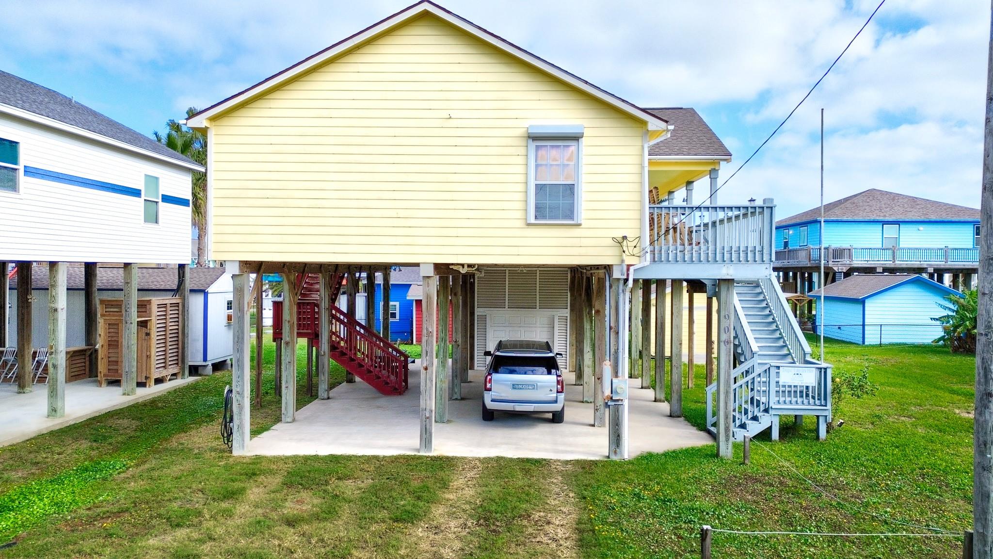 906 Meynig Drive
