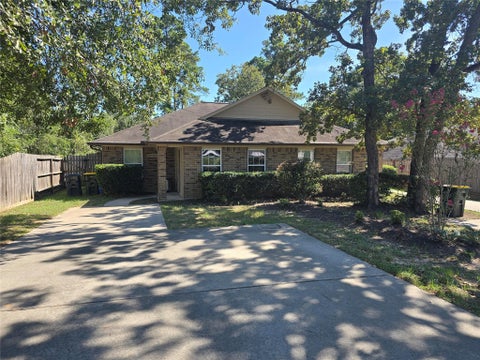 Photo of 1043 Mann Road #A, Conroe, TX 77303 (MLS # 18825698)