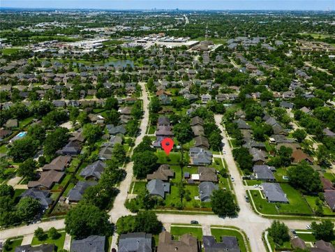 Photo of 2310 Hartman Drive, Sugar Land, TX 77478 (MLS # 33424693)