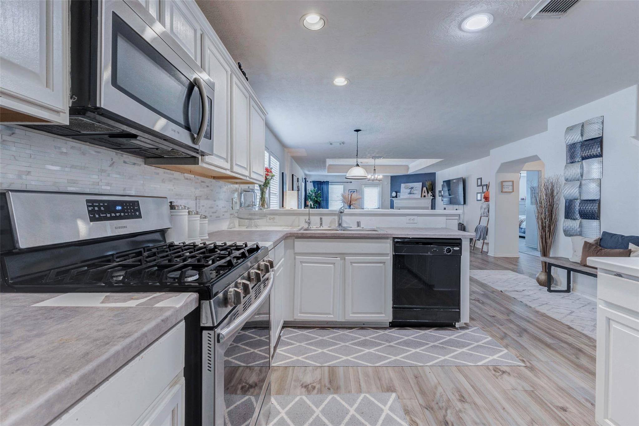 19203 Christine Crossing Dr