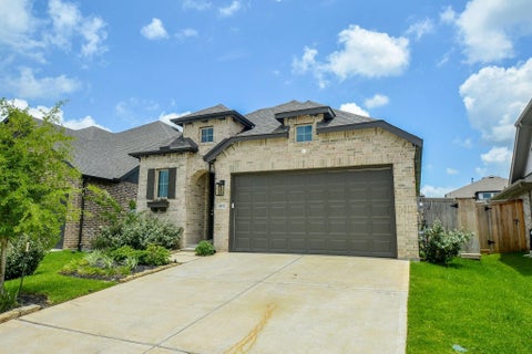 Photo of 1052 Shoal Creek Trail, Conroe, TX 77304 (MLS # 74757638)