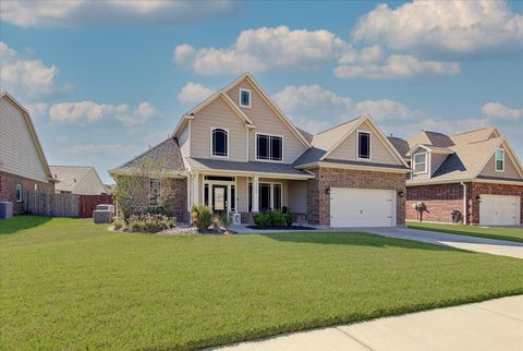 Photo of 14038 Belmont Circle, Mont Belvieu, TX 77523 (MLS # 92506932)