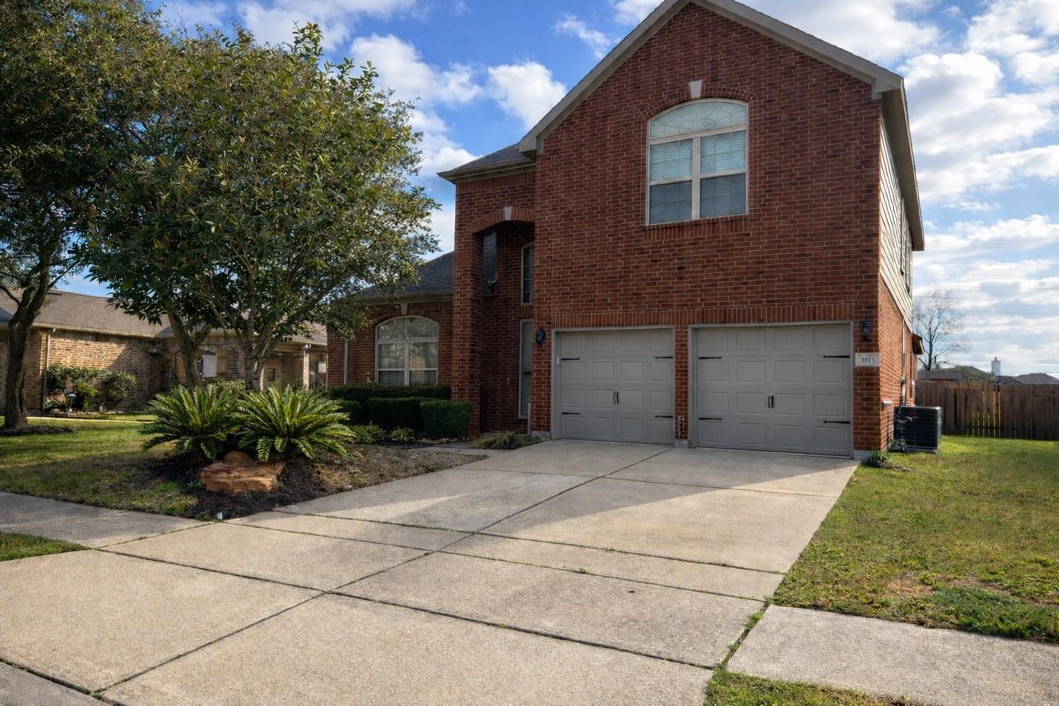 3915 Markspring Lane