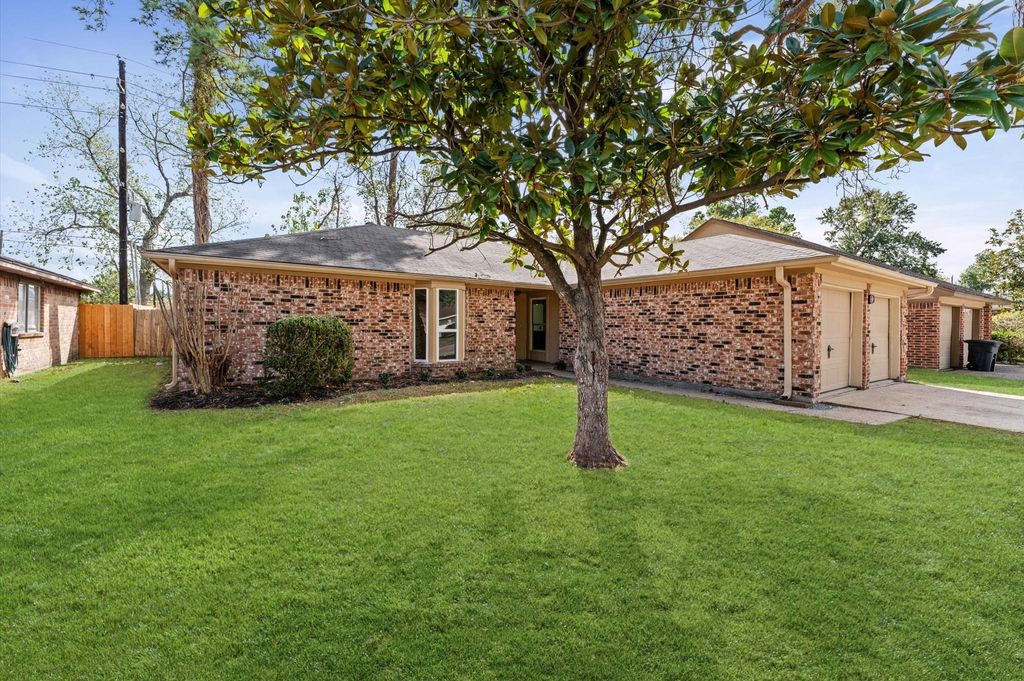 Photo of 7514 Blanco Pines Drive, Humble, TX 77346 (MLS # 37028713)