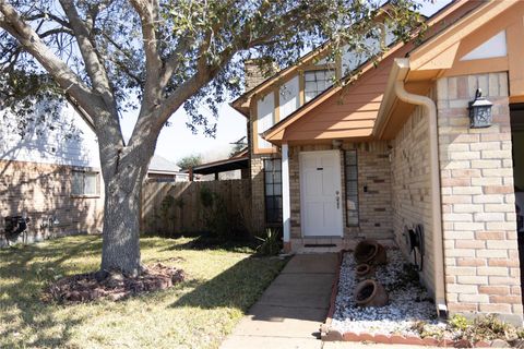 Tiny photo for 8423 Grand Knolls Drive Dr, Houston, TX 77083 (MLS # 81201411)