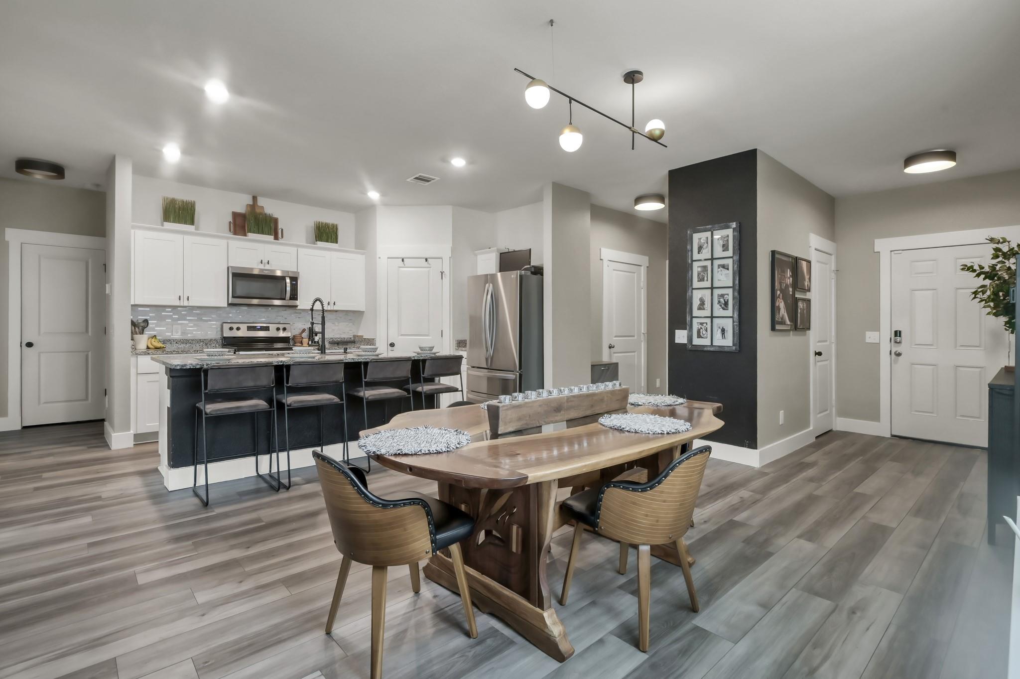 13419 Harrow Park Lane