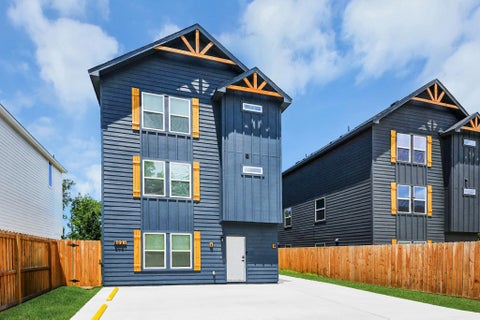 Photo of 8021 Birmingham Street #B, Houston, TX 77028 (MLS # 96155601)