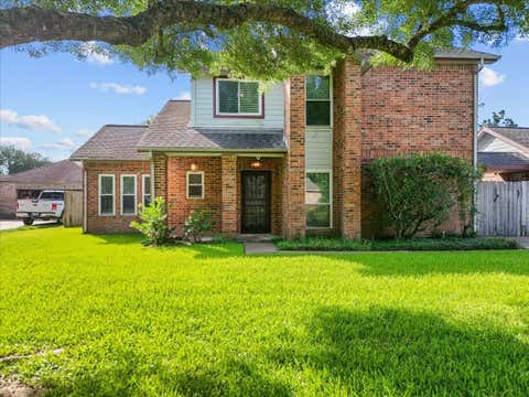 Photo of 1016 Glenshannon Avenue, Friendswood, TX 77546 (MLS # 69254345)
