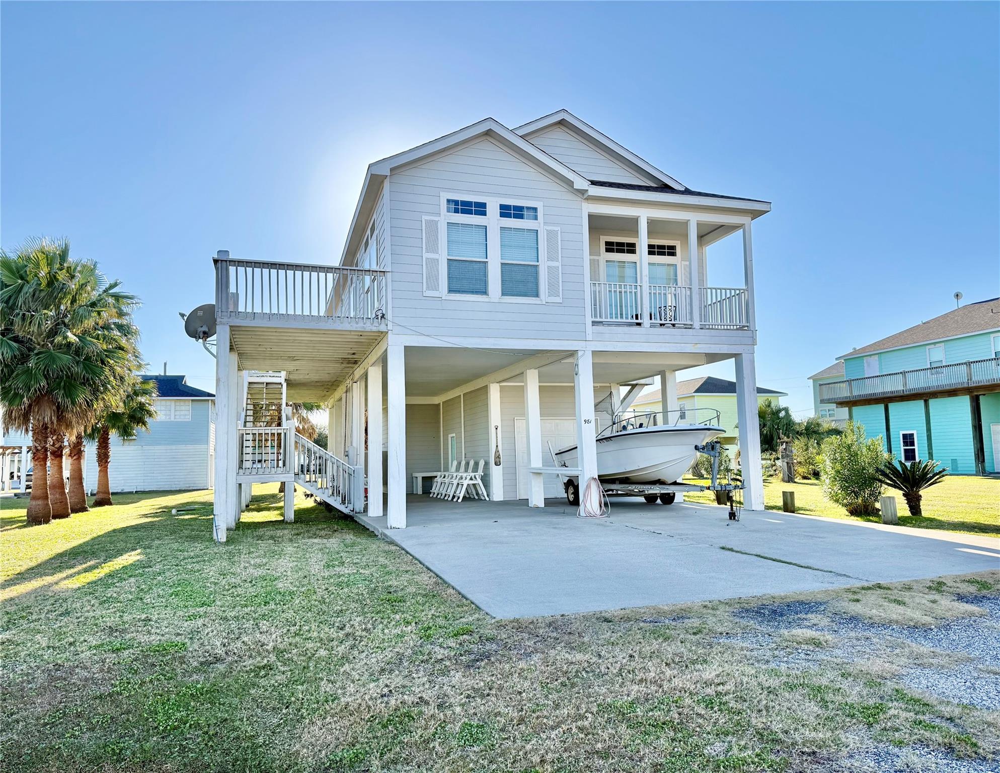 981 Nassau Drive