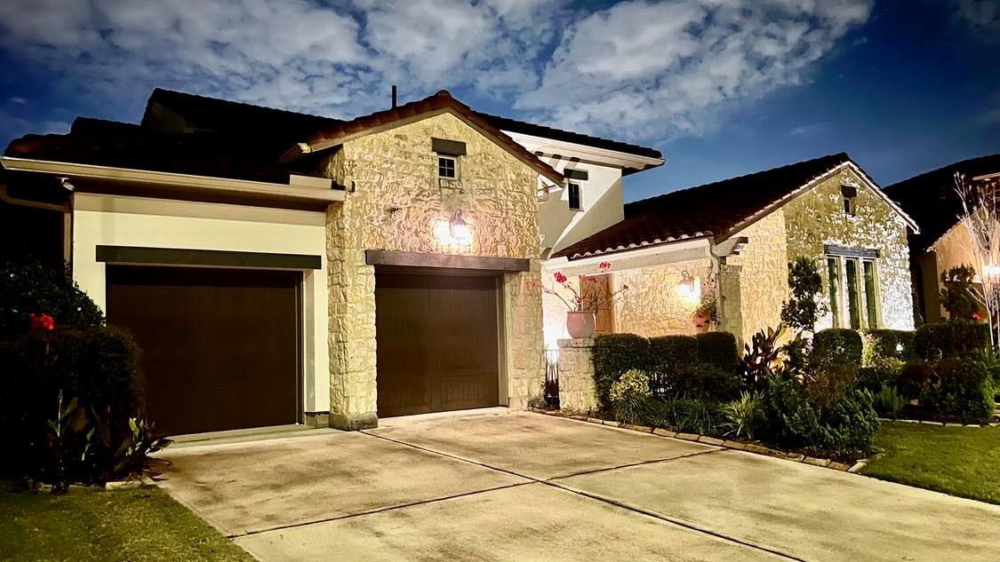 4922 Summer Manor Lane