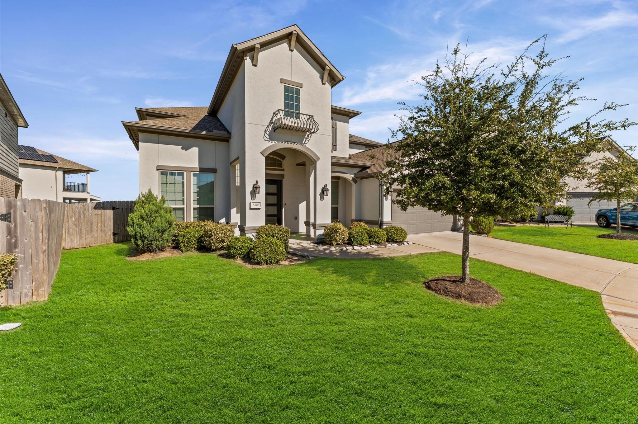 8210 Rimini Cove Court