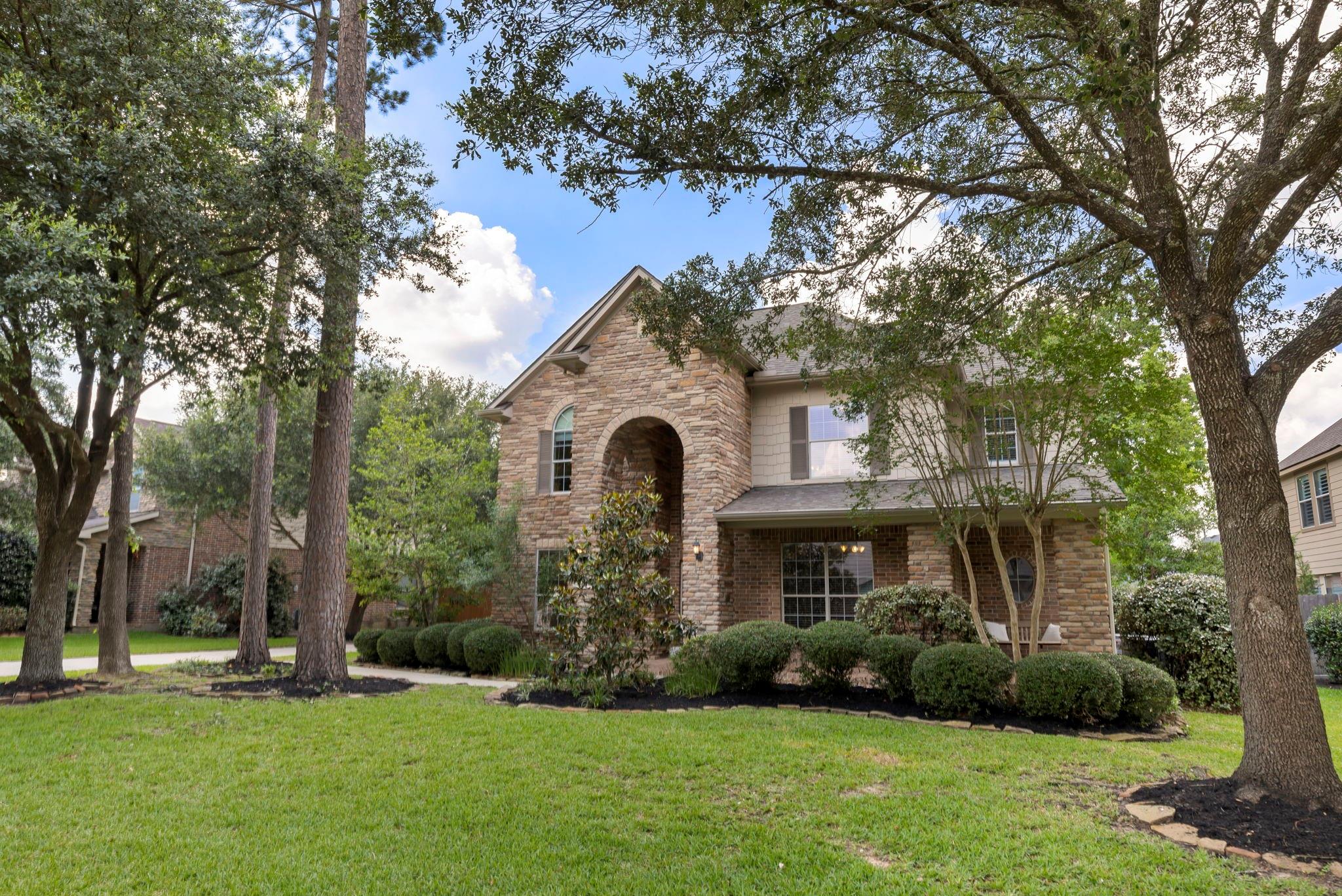 14 N Bardsbrook Circle