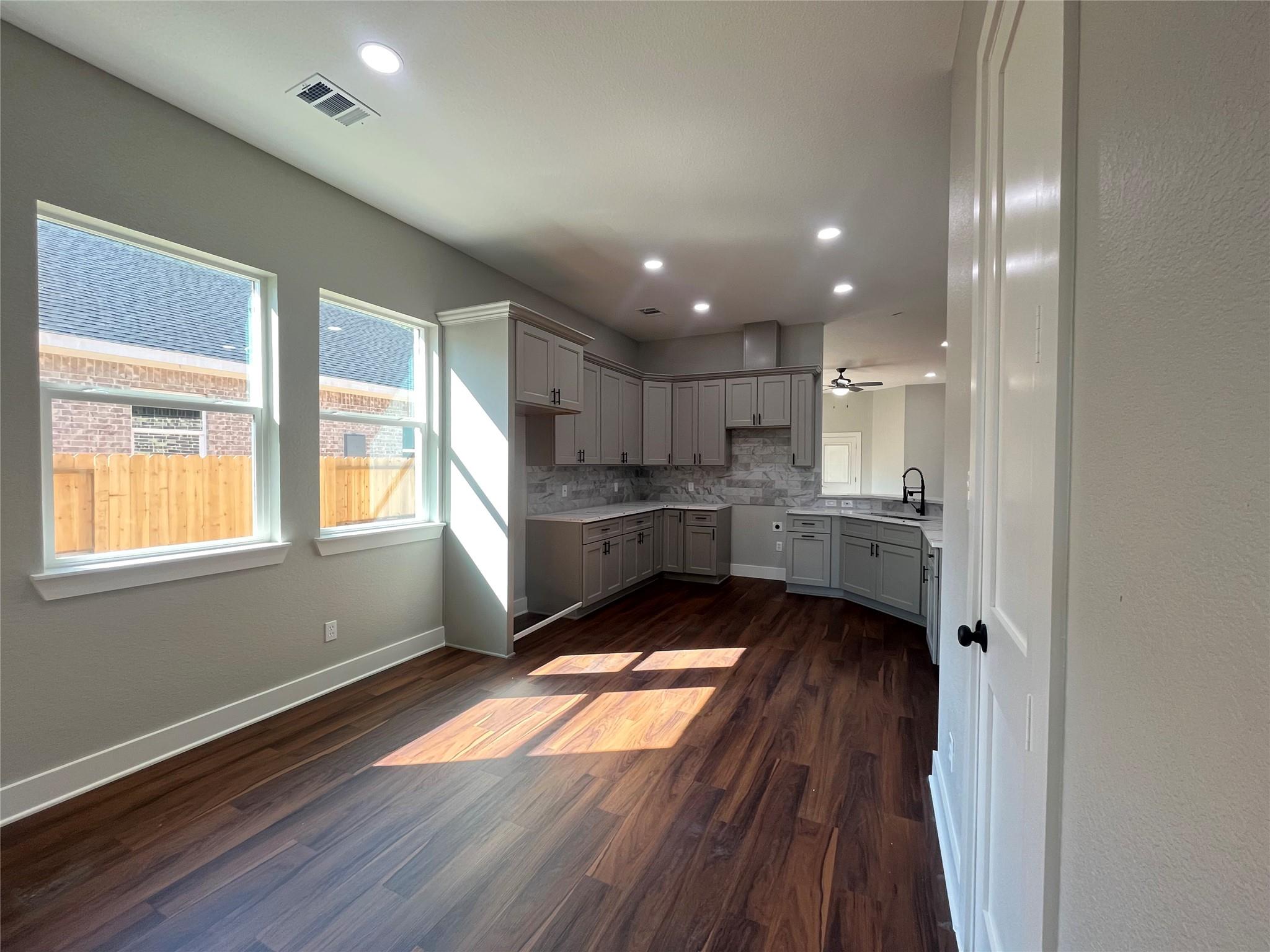 28811 Champion Oaks Dr