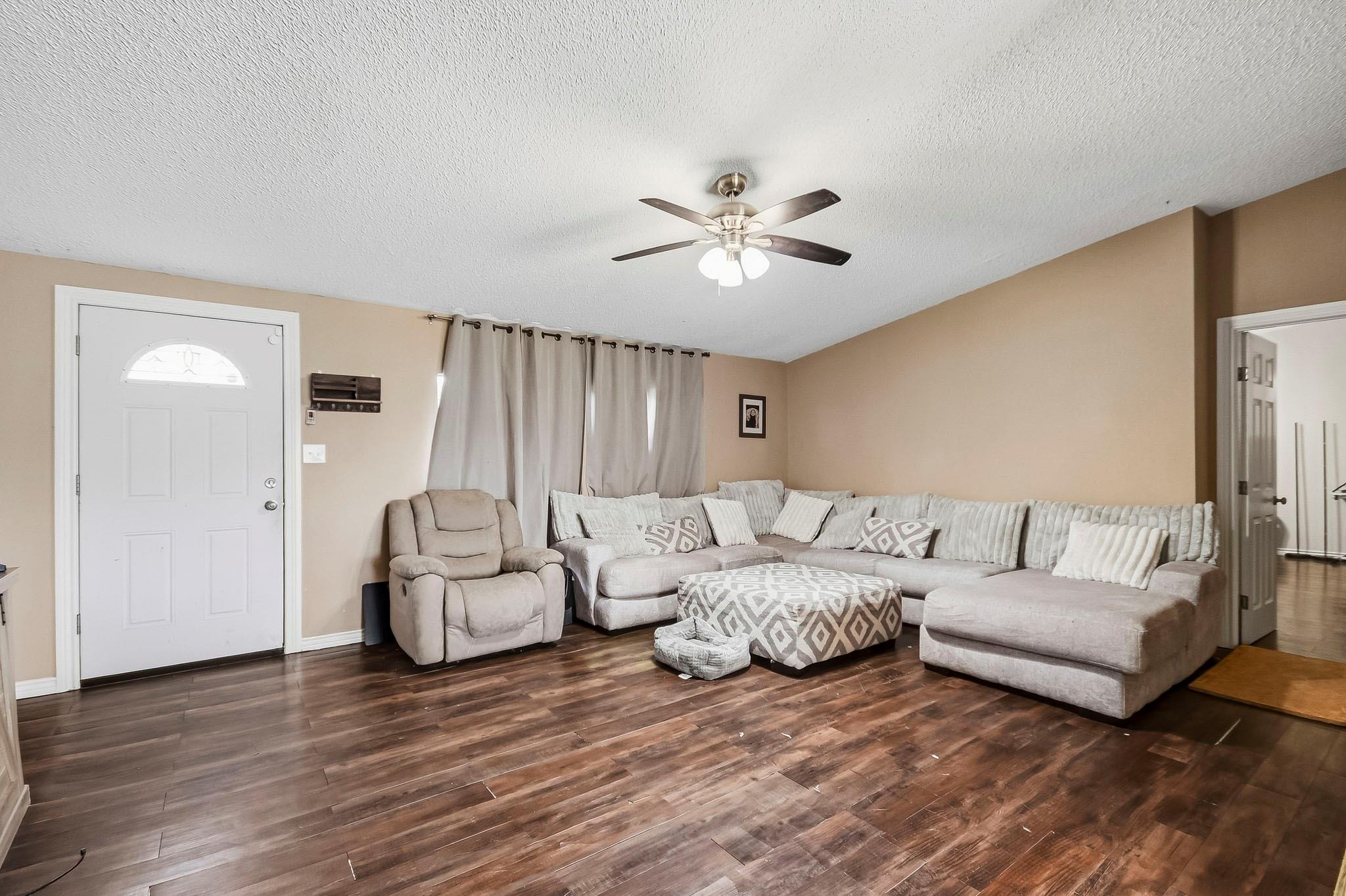 7126 Mourning Drive