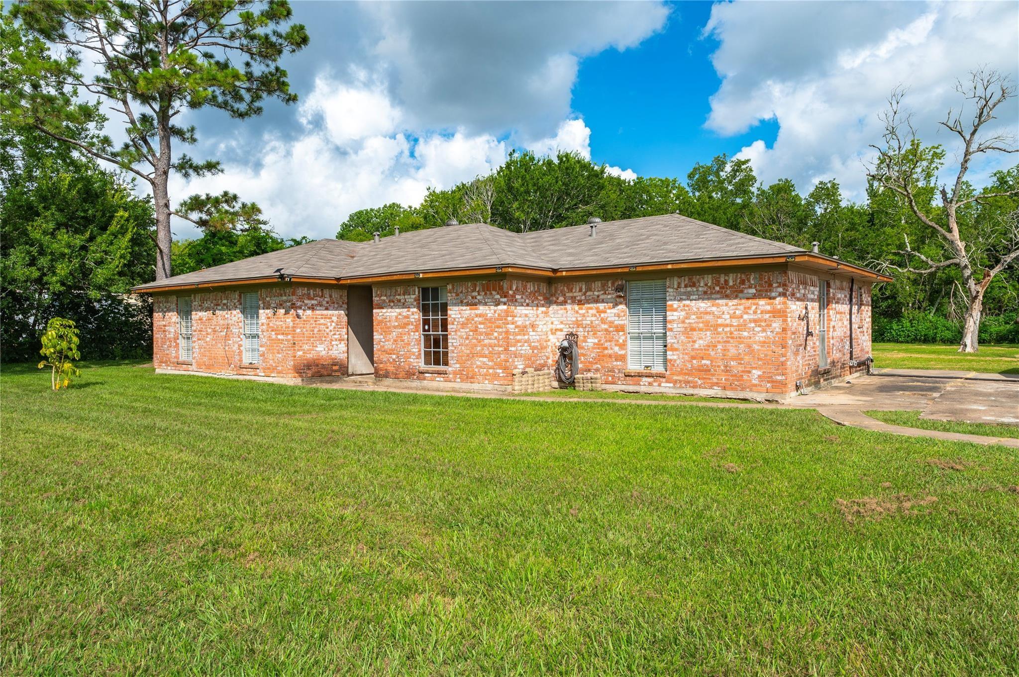 1857 County Road 99