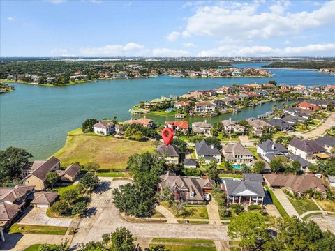 Photo of 3130 Sea Channel Drive, Seabrook, TX 77586 (MLS # 43299362)