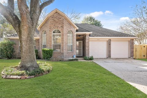Photo of 3510 Southdown Drive, Pearland, TX 77584 (MLS # 83621437)