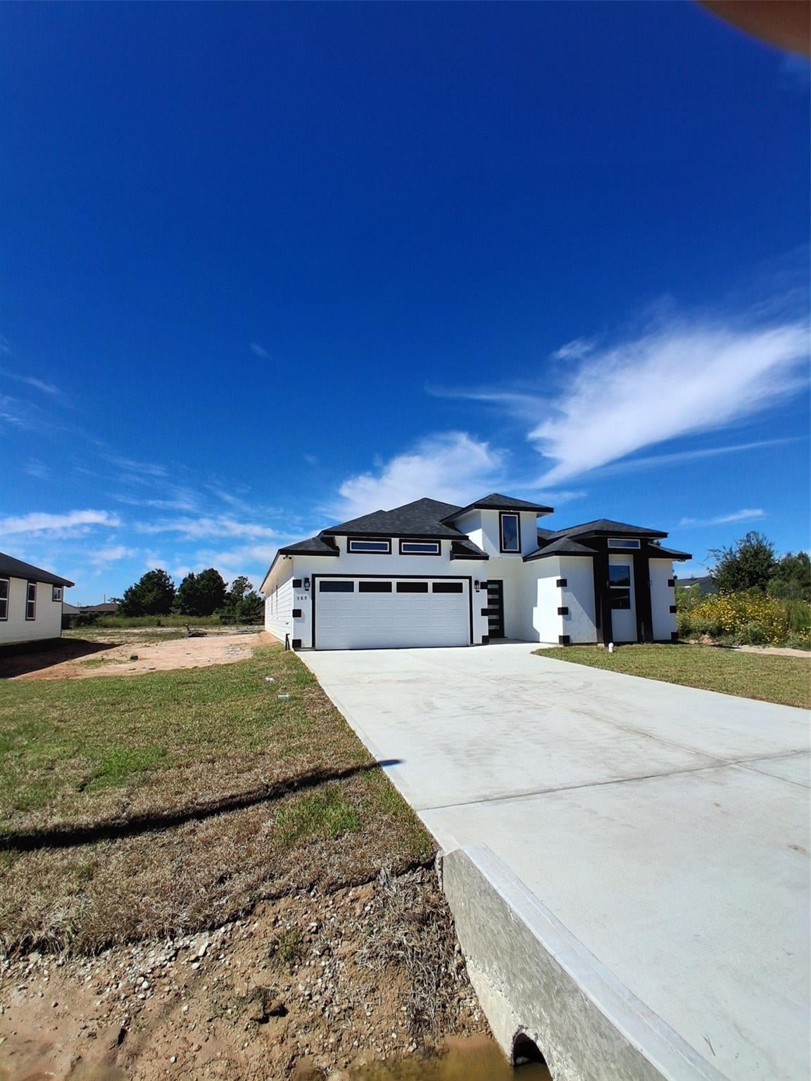 589 Road 5107