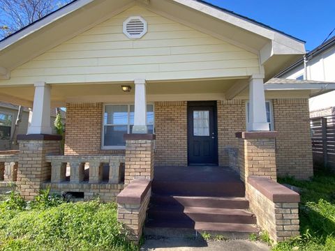 Photo of 1310 Gustav Street, Houston, TX 77023 (MLS # 52496931)