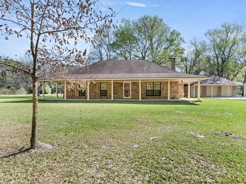 Homes For Sale - 11995 Burrell Cemetery Road<br/> Jefferson County, Beaumont, TX 77705