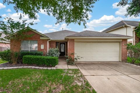 Photo of 5107 Moss Garden Lane Ln, Katy, TX 77494 (MLS # 17449955)