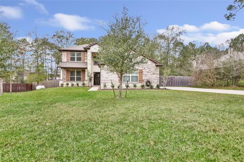 Photo of 28511 Riverside Crest Lane, Houston, TX 77336 (MLS # 33213837)