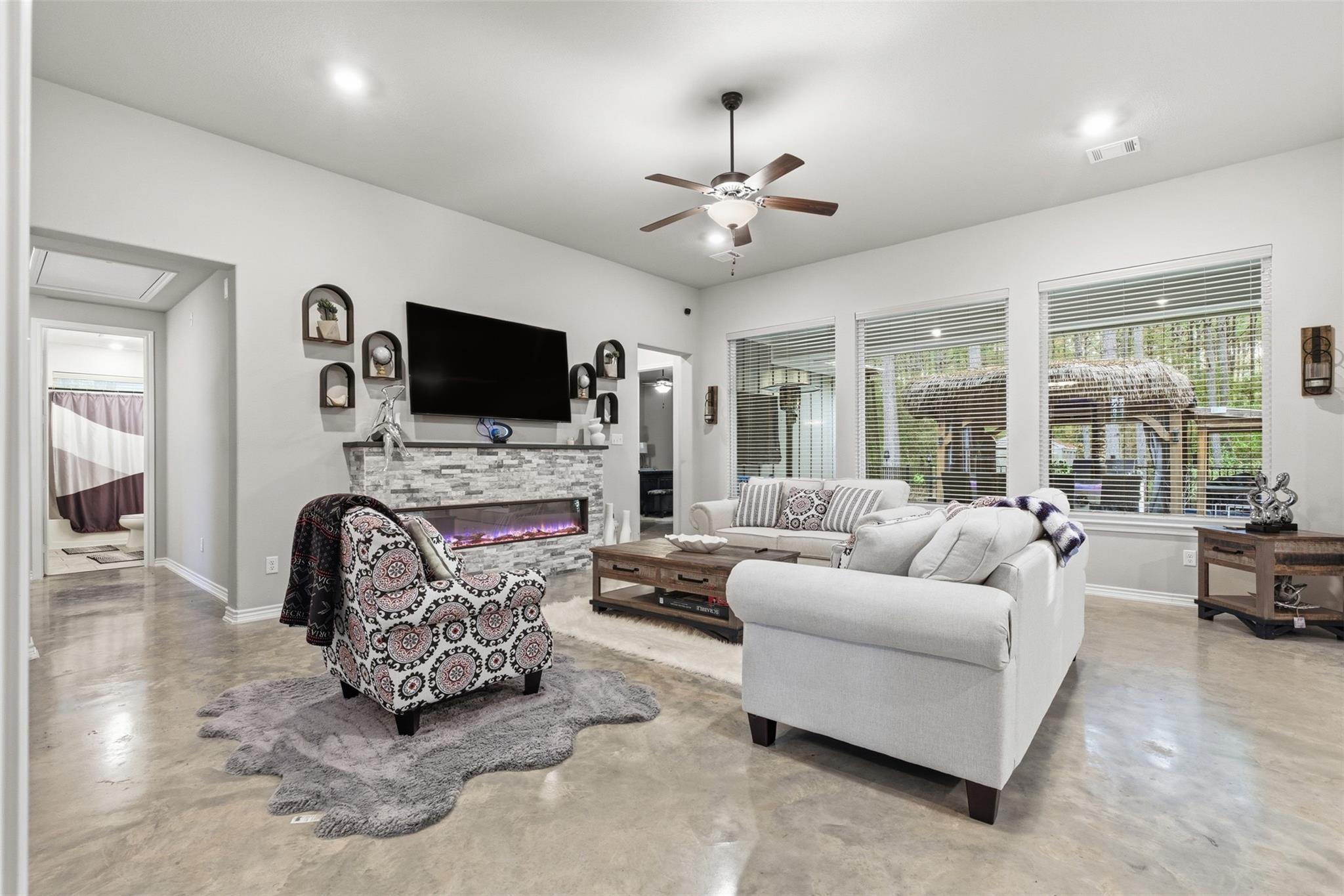 15516 Forest Grove Drive