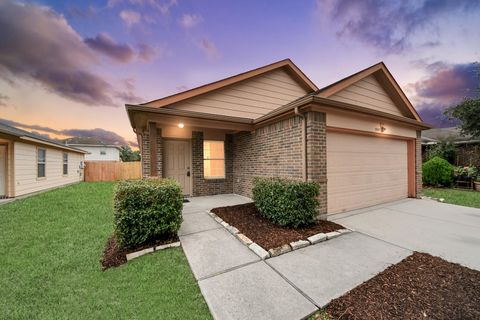 Photo of 7507 Secretariat Ridge Drive, Humble, TX 77338 (MLS # 97954568)
