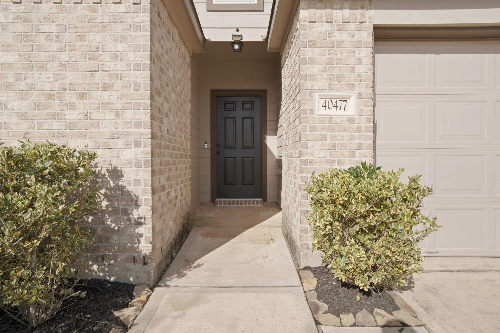 40477 Mostyn Lake Drive